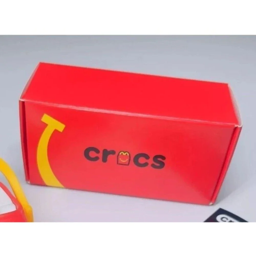 Exclusive No. 5 CROCS Plastic Keychain Clip 2024 McDonald's HAPPY MEAL TOY Red